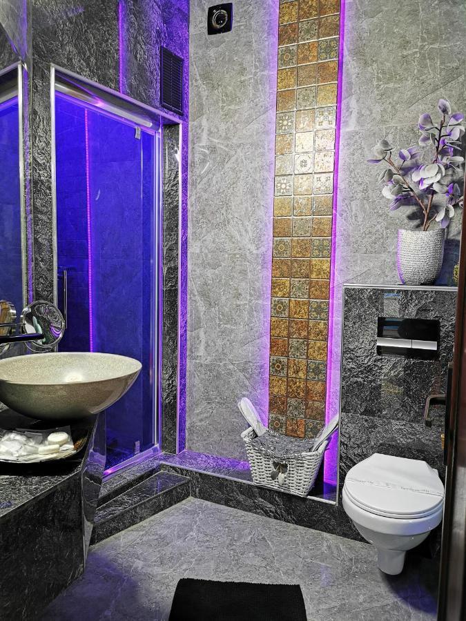 Crystal Central Apartment Брашов Экстерьер фото