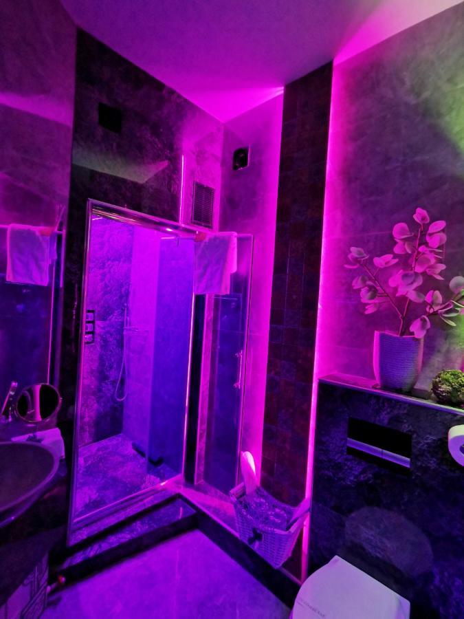 Crystal Central Apartment Брашов Экстерьер фото