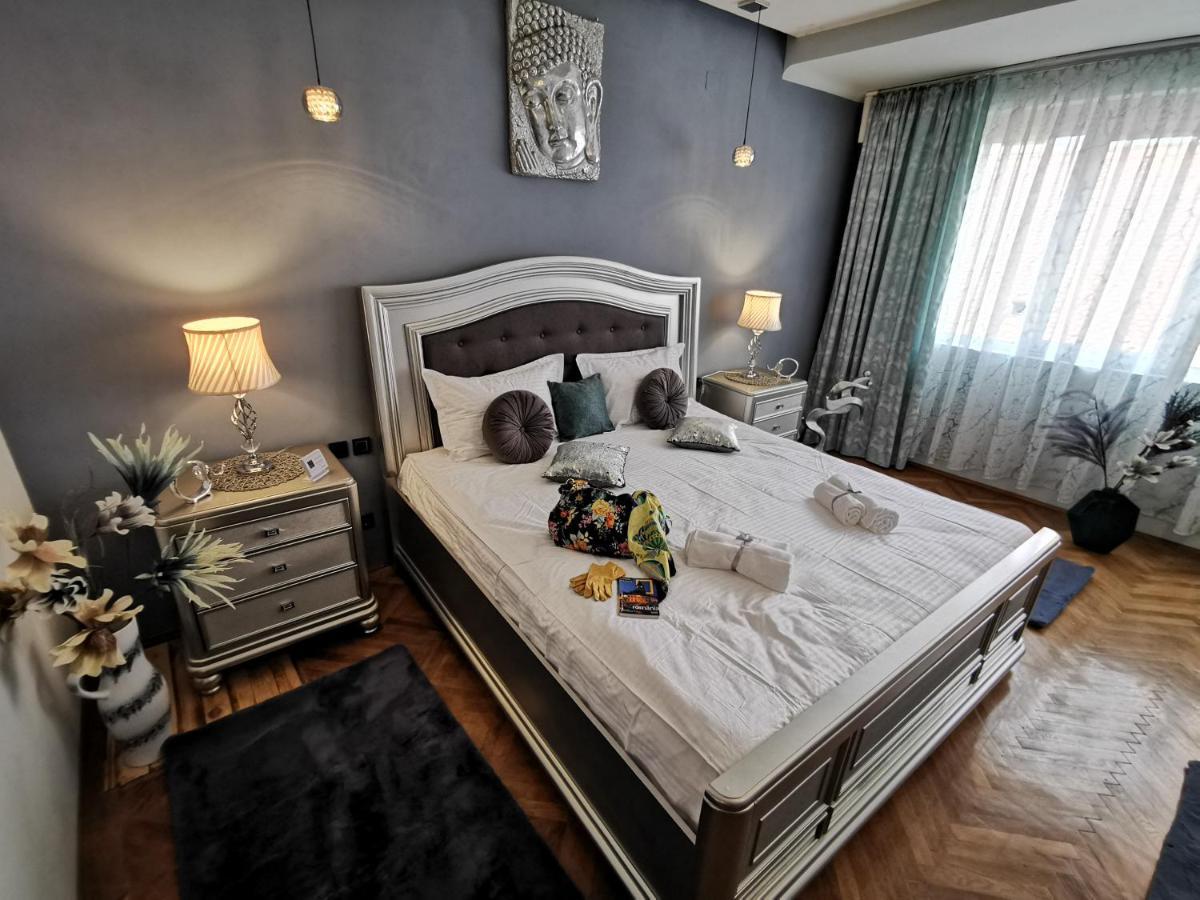 Crystal Central Apartment Брашов Экстерьер фото