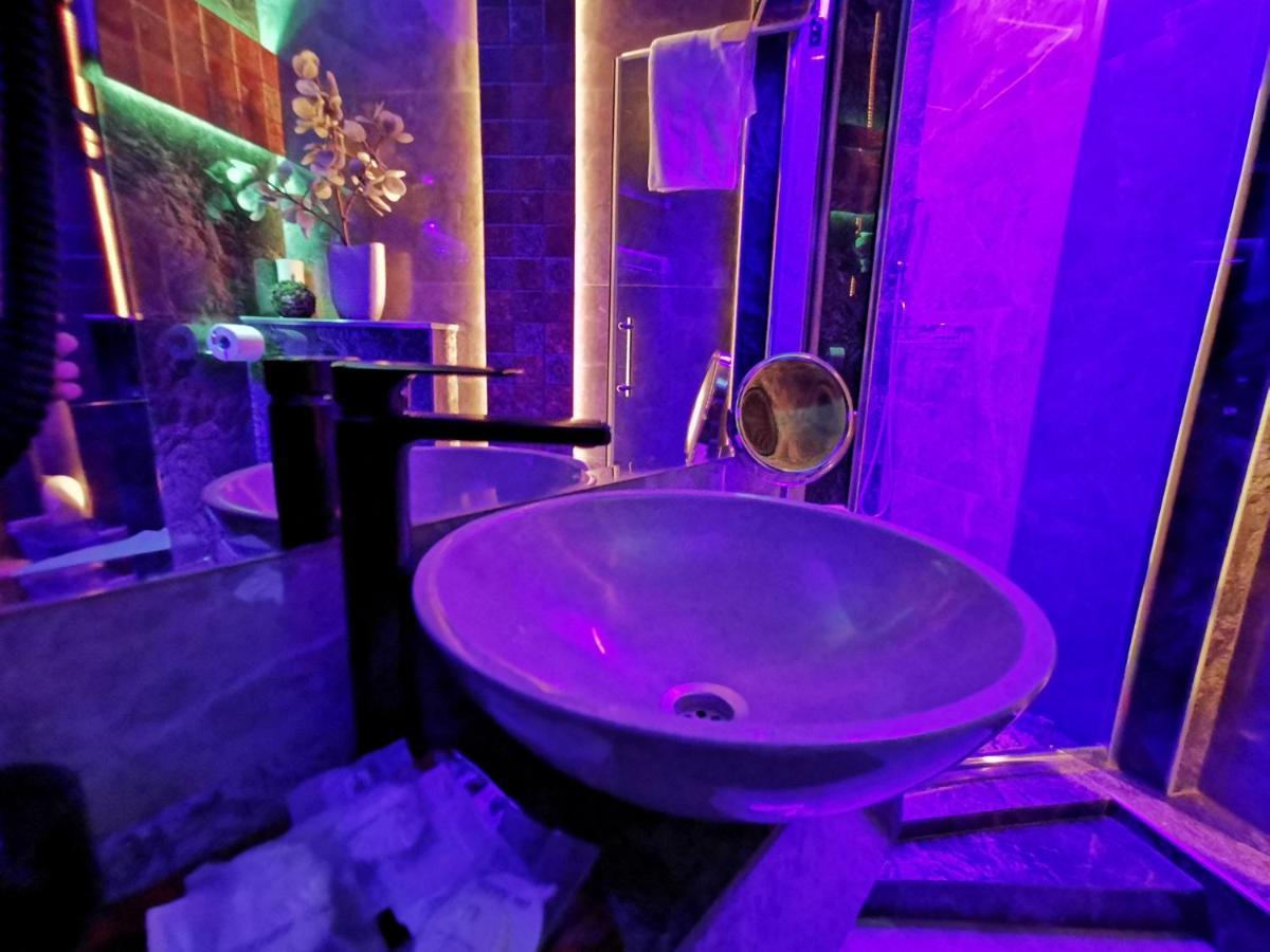Crystal Central Apartment Брашов Экстерьер фото