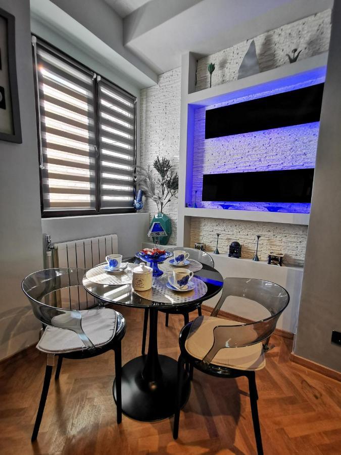 Crystal Central Apartment Брашов Экстерьер фото